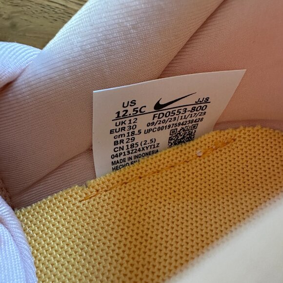 Nike Dynamo 2 EasyOn GIRLS SIZE 12.5C - Picture 5 of 5